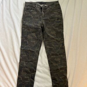 Women’s Camouflage Jeans Kancan